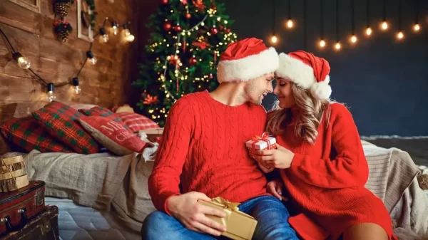 Romantic Ways To Celebrate Christmas With Your Partner